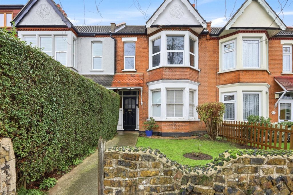 Bellevue Road, Southend On Sea, Essex, SS2 4JF