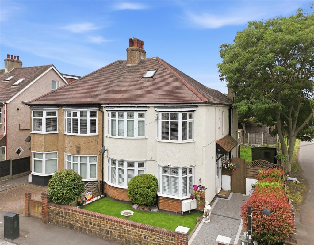 Ennismore Gardens, Southend-on-Sea, Essex, SS2 5RB