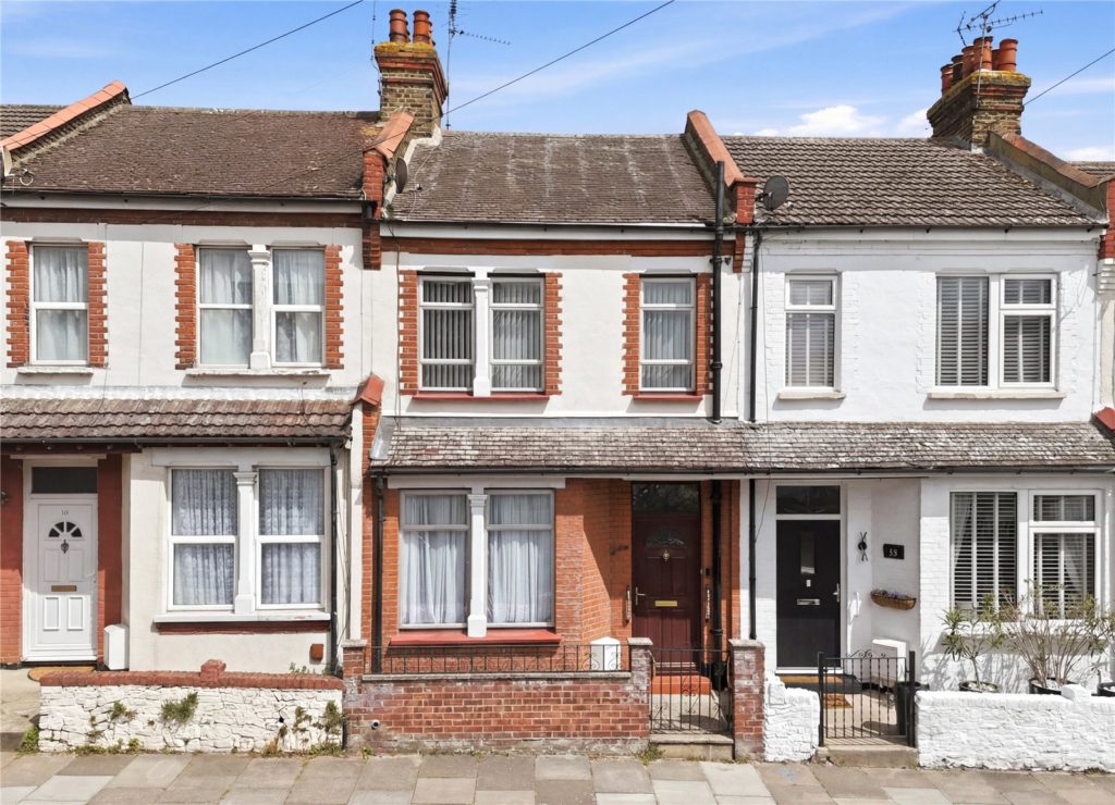 Chinchilla Road, Southchurch Village, Southend-on-Sea, Essex, SS1 2QL