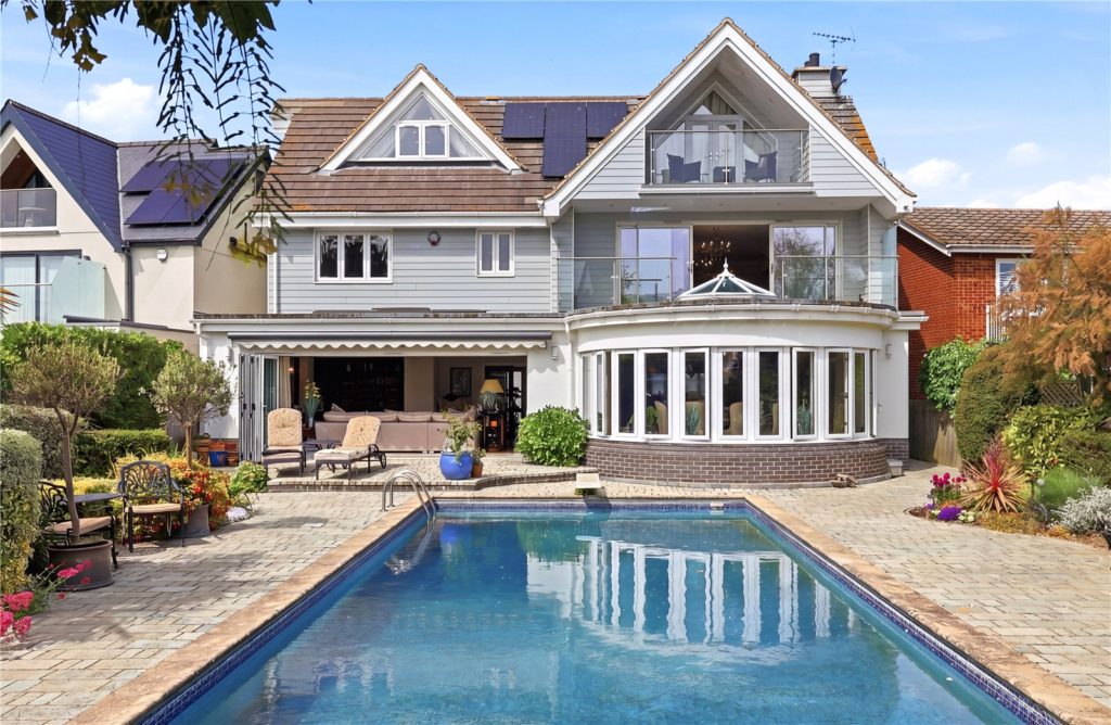 Burges Road, Thorpe Bay, Essex, SS1 3JP
