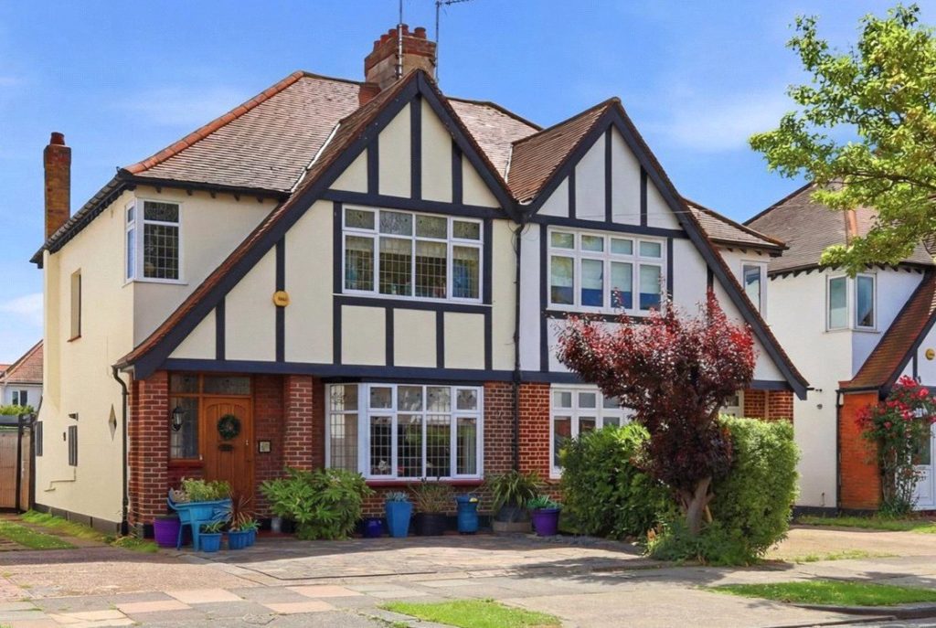 Marlborough Road, Southchurch Park Area, Essex, SS1 2UA