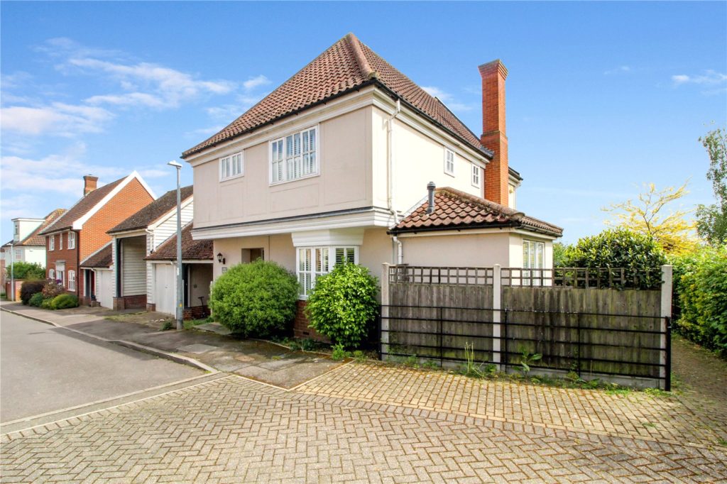 Ashingdon Heights, Rochford, Essex, SS4 3TH