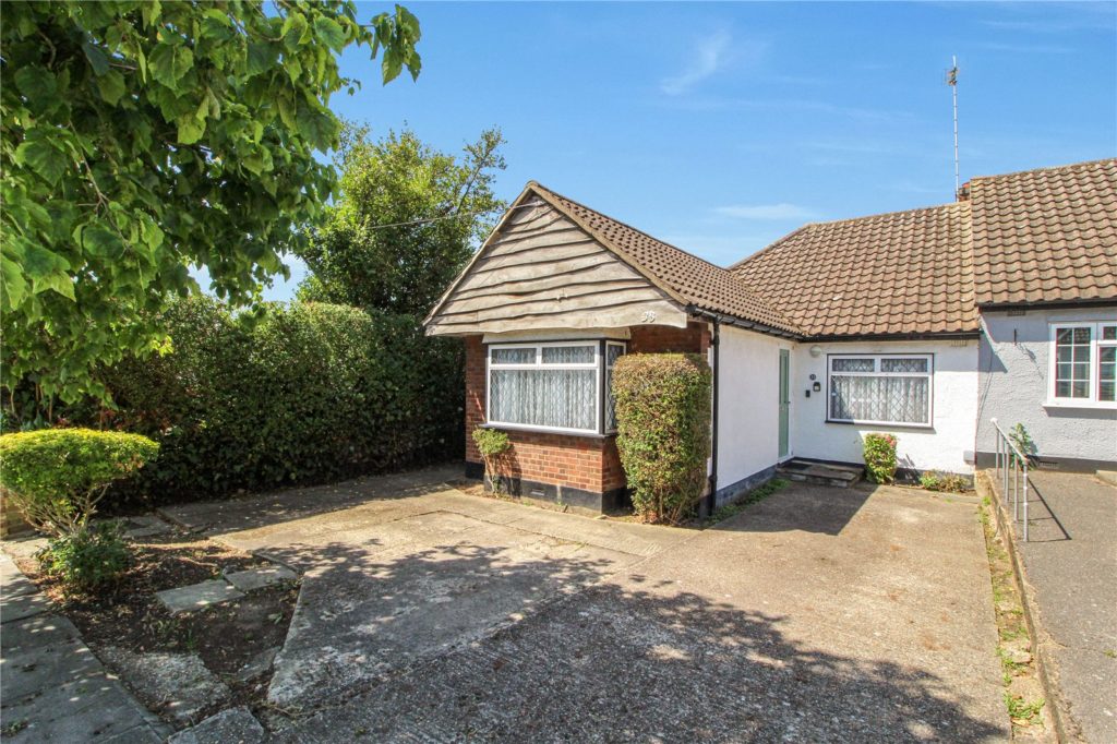 Fairfield Road, Leigh-on-Sea, Essex, SS9 5RZ
