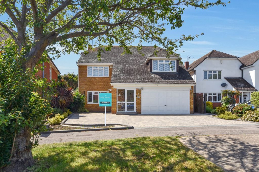Bishopsteignton, Bournes Green School Catchment, Shoeburyness, Essex, SS3 8BQ