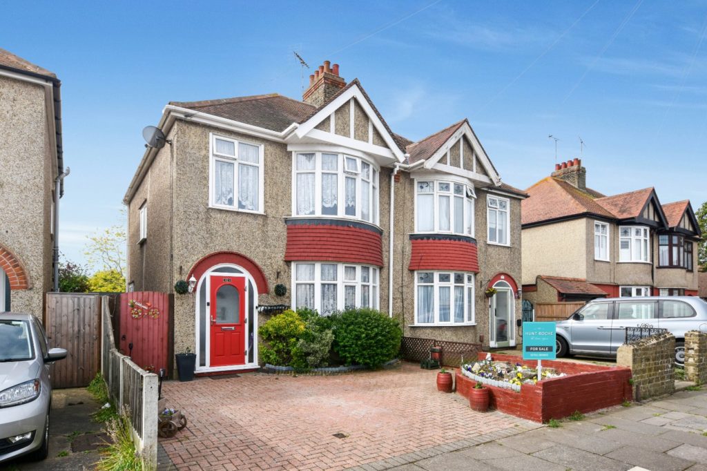 St Andrews Road, Thorpedene Estate, Shoeburyness, Essex, SS3 9JF