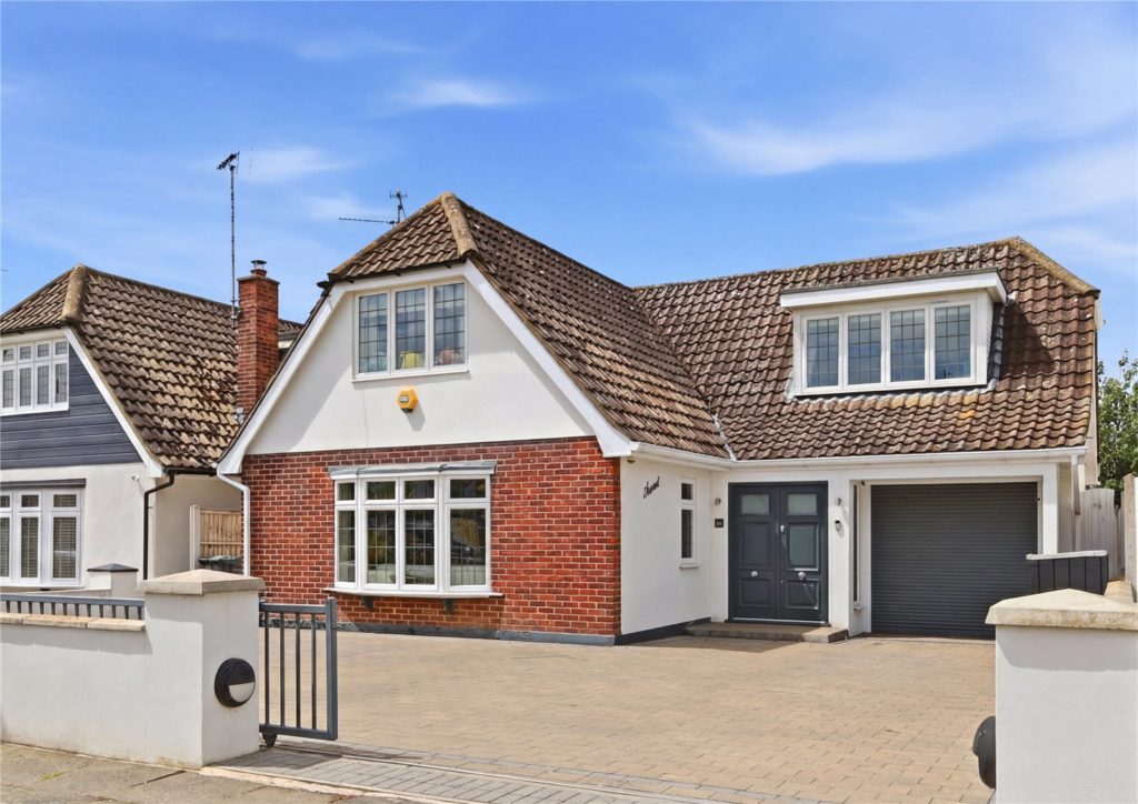 Cherrybrook, Thorpe Bay, Essex, SS1 3QZ