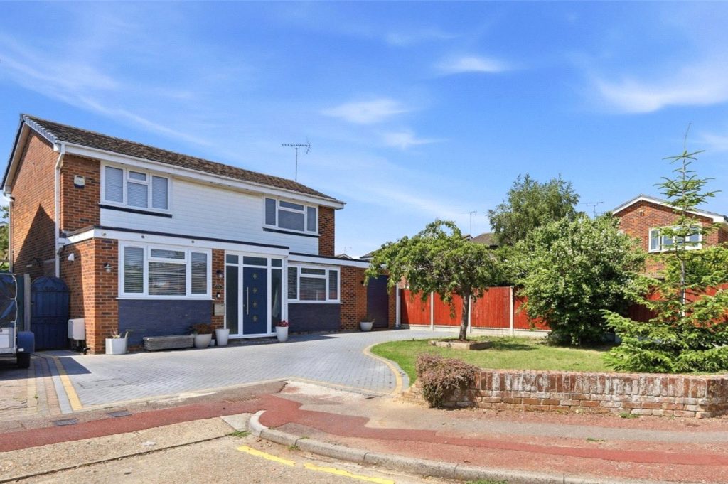 Barnstaple Road, Thorpe Bay, Essex, SS1 3PW