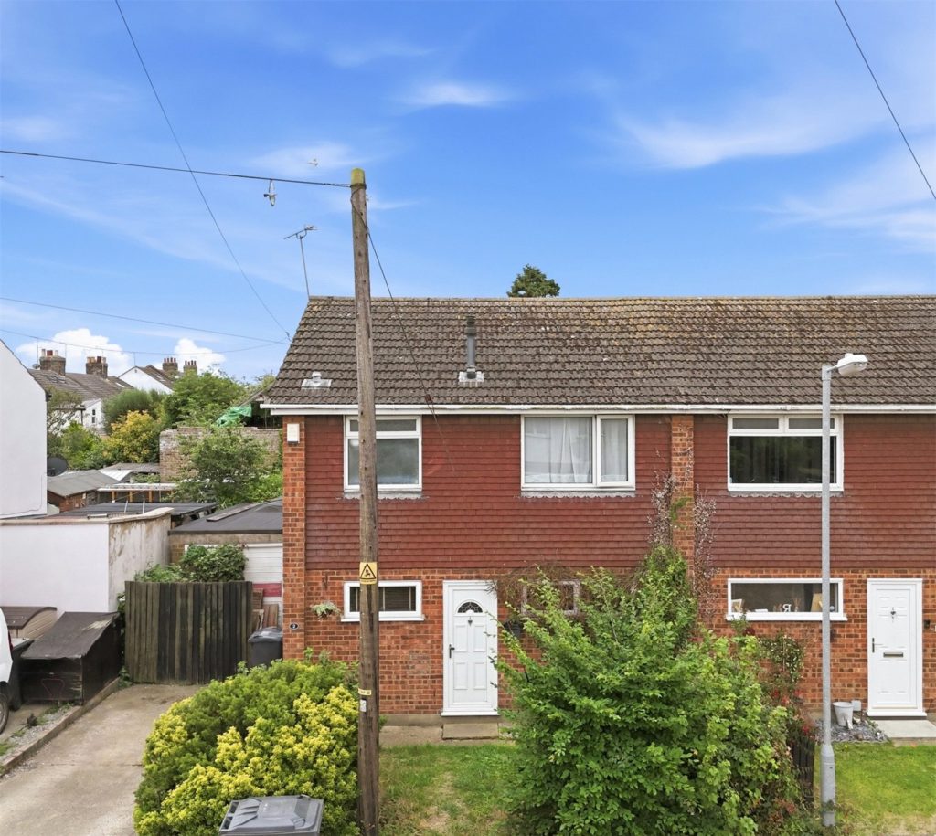 St Johns Close, Great Wakering, Essex, SS3 0AJ