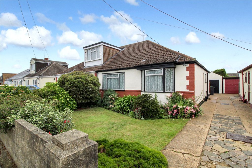 Gravel Road, Leigh-on-Sea, Essex, SS9 5AS