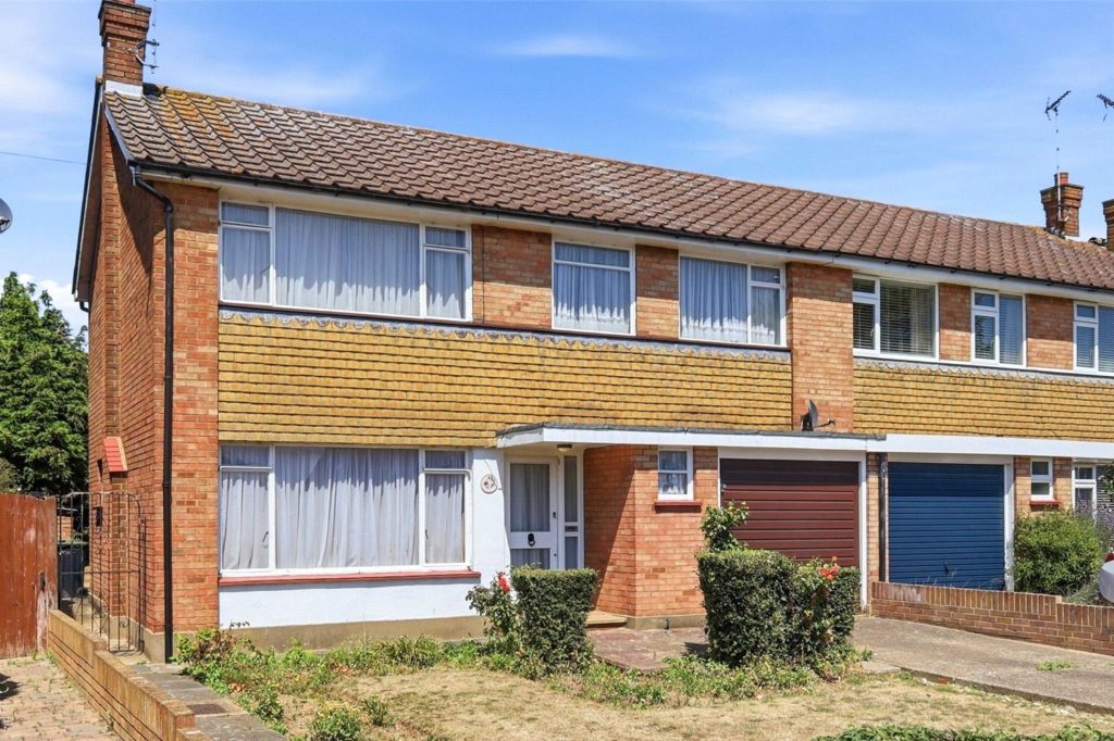 Woodgrange Drive, Thorpe Bay, Essex, SS1 3EQ