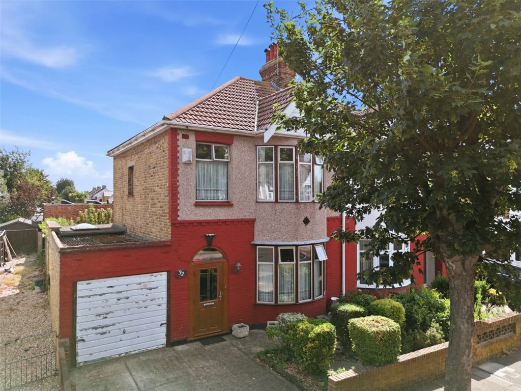 Westbury Road, Southend-on-Sea, Essex, SS2 4DP