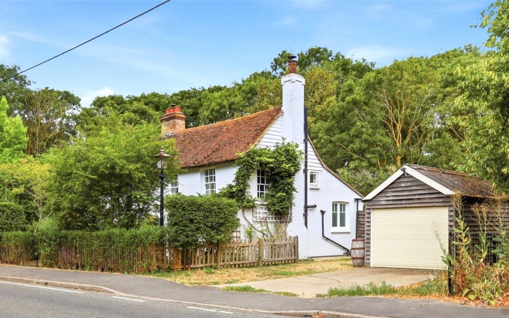 Stambridge Road, Rochford, Essex, SS4 2AF