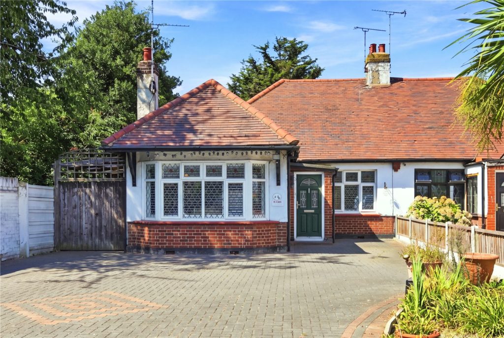 Manners Way, Southend-on-Sea, Essex, SS2 6QW