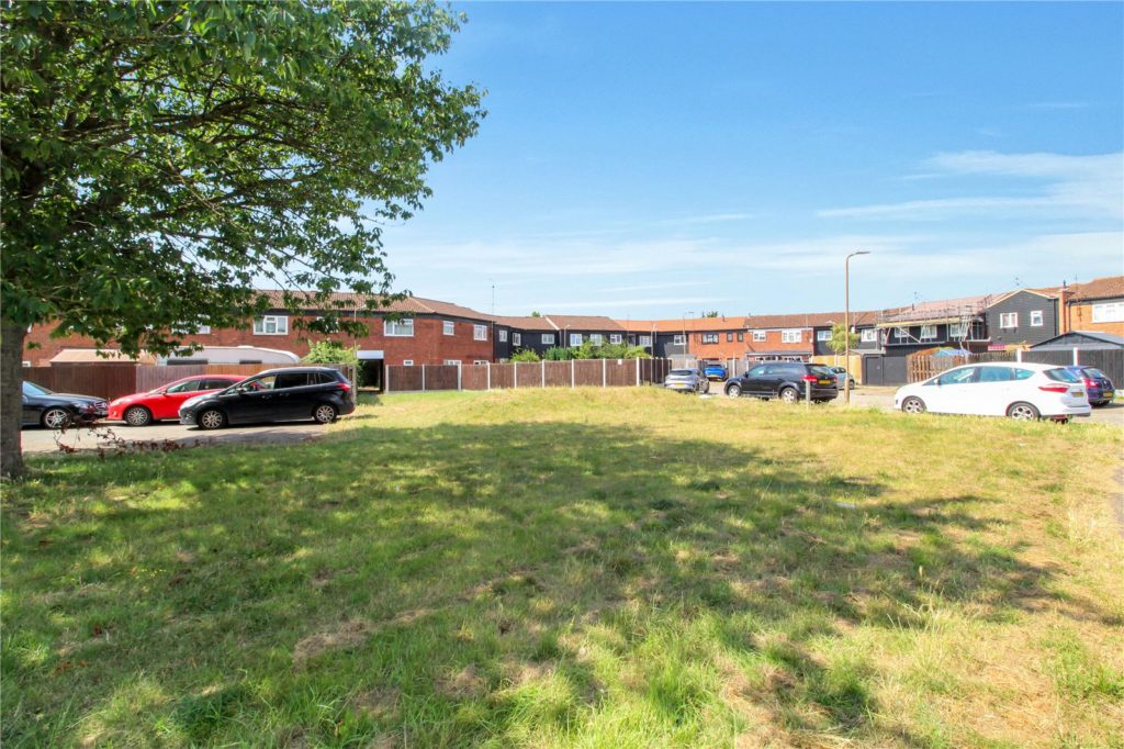 Lundy Close, Southend-on-Sea, Essex, SS2 6HA