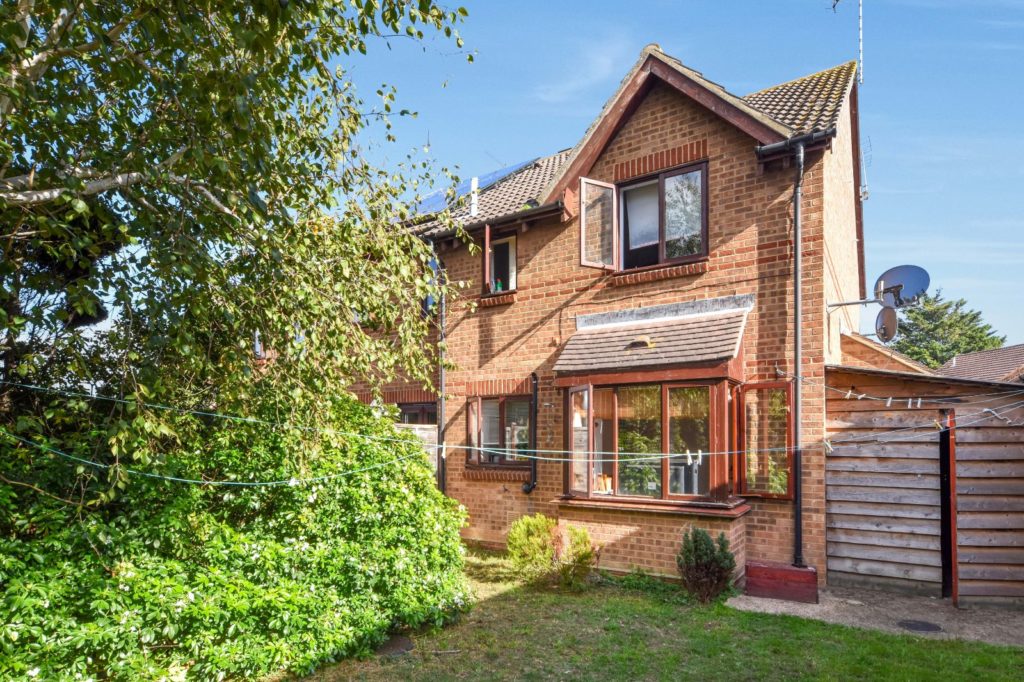 Caversham Avenue, North Shoebury, Shoeburyness, Essex, SS3 8TX