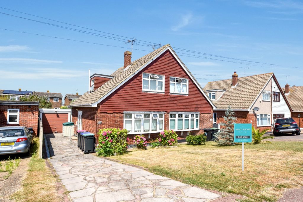 Wakering Road, Shoeburyness, Essex, SS3 9SZ