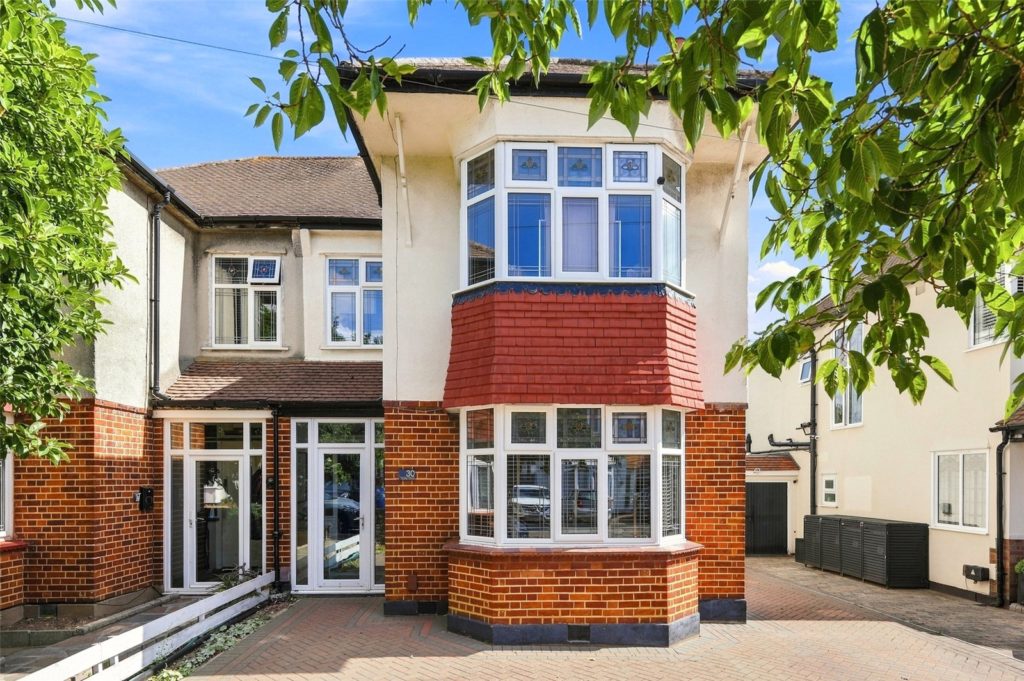 Thurston Avenue, Popular Wick Estate, Essex, SS2 4UJ