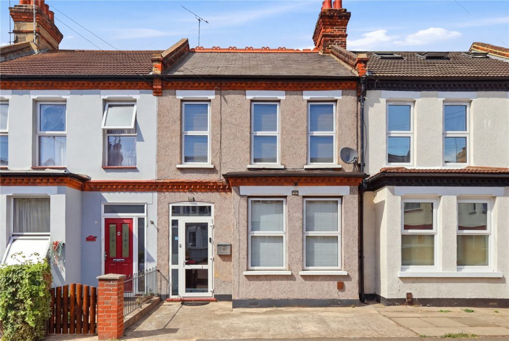 South Avenue, Southend-on-Sea, Essex, SS2 4HX