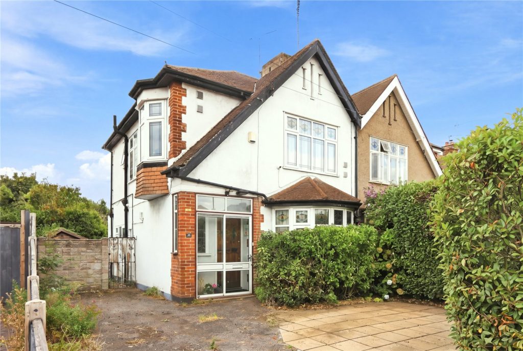 Prince Avenue, Southend-on-Sea, Essex, SS2 6NN