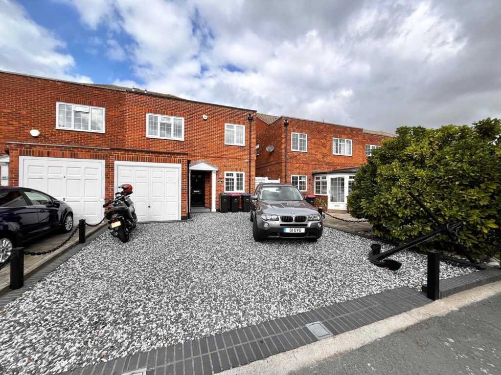 Lodwick, Shoeburyness, Southend-on-Sea, Essex, SS3 9HW