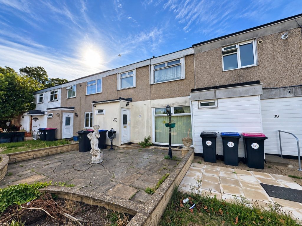Jones Close, Southend-on-Sea, Essex, SS2 6PF