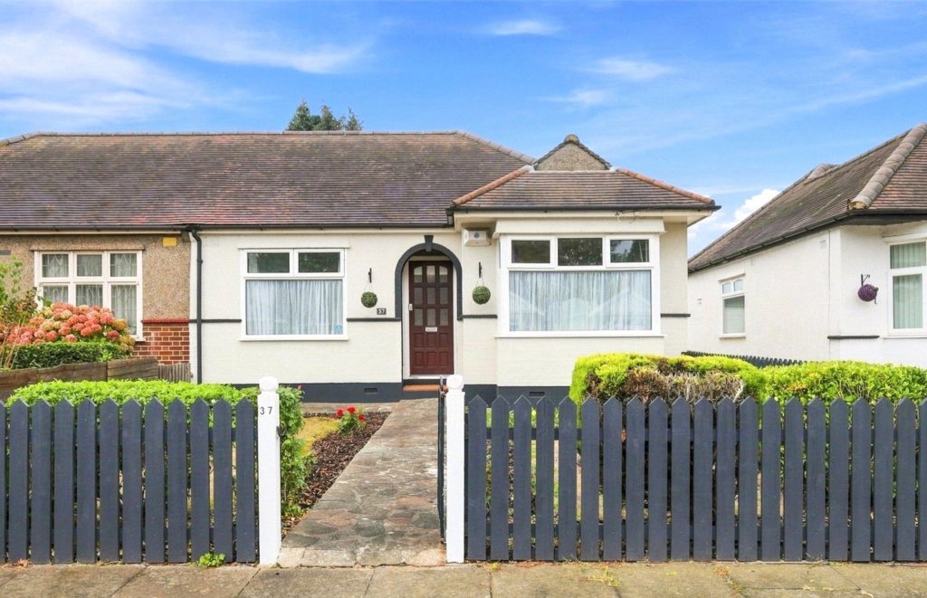 Sherbourne Gardens, Southend-on-Sea, Essex, SS2 6QD