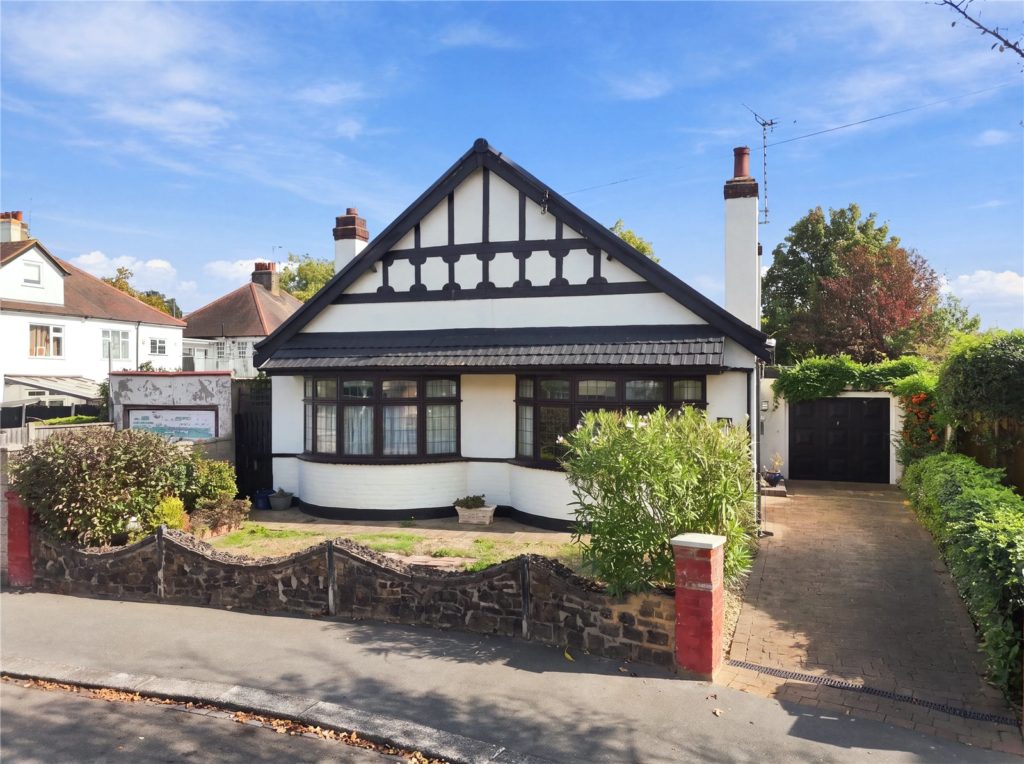Ennismore Gardens, Southend-on-Sea, Essex, SS2 5RA