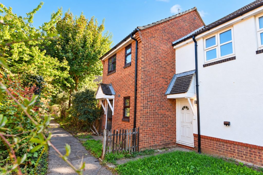 Frobisher Way, Shoeburyness, Essex, SS3 8XD